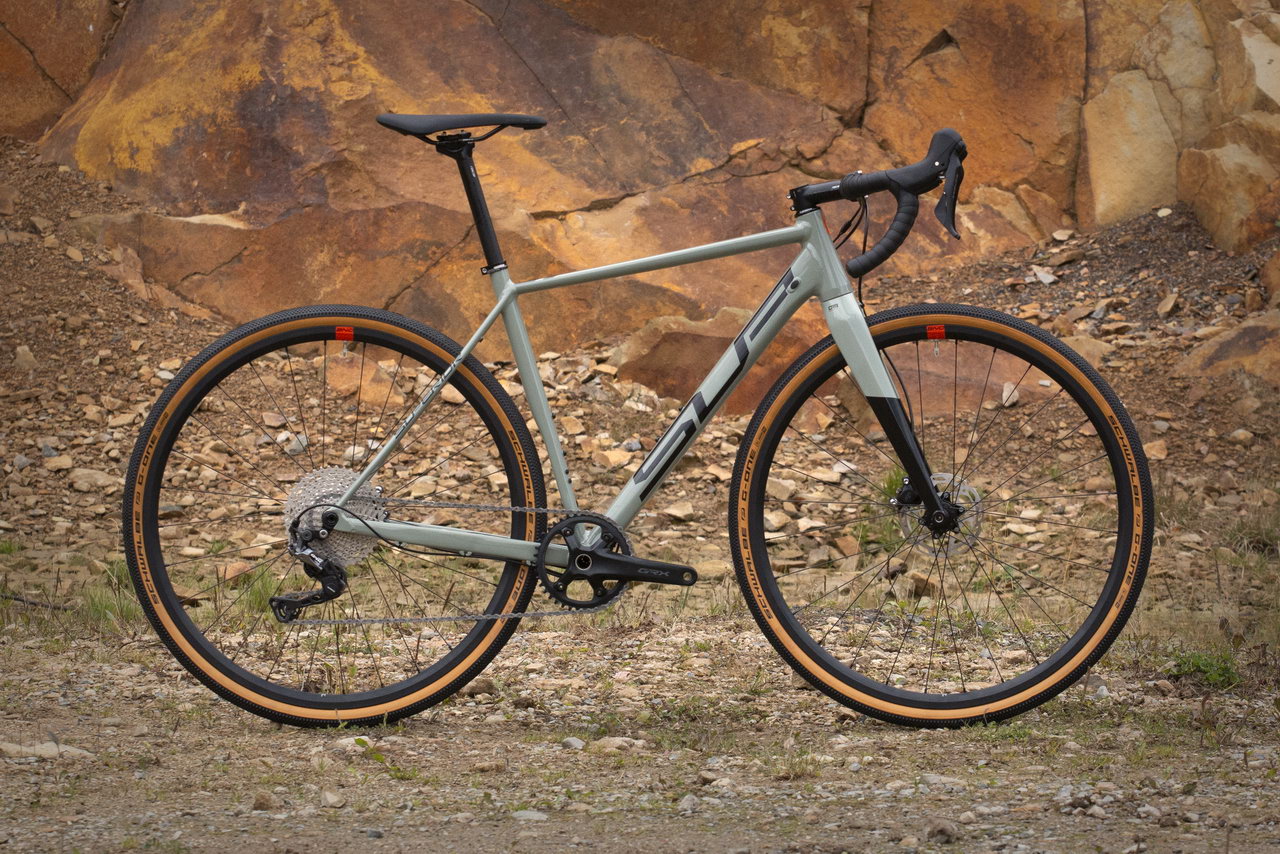 Superior X-ROAD Elite "gravel" tipa velosipēds